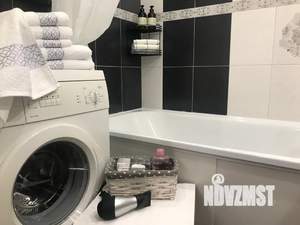 1-к квартира, посуточно, 40м2, 2/10 этаж