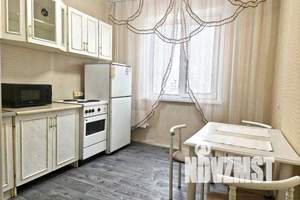 1-к квартира, посуточно, 35м2, 6/10 этаж