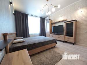 1-к квартира, посуточно, 45м2, 18/22 этаж