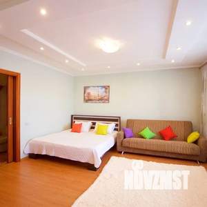 1-к квартира, посуточно, 50м2, 9/10 этаж