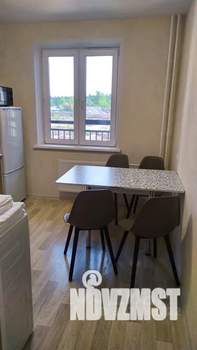 1-к квартира, посуточно, 40м2, 8/17 этаж