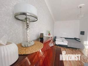 1-к квартира, посуточно, 32м2, 3/5 этаж