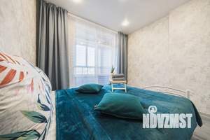 1-к квартира, посуточно, 50м2, 1/1 этаж