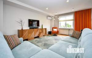 2-к квартира, посуточно, 75м2, 1/1 этаж