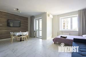 Студия квартира, посуточно, 42м2, 12/17 этаж