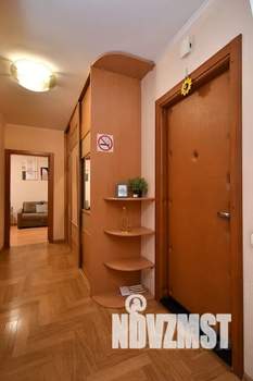 2-к квартира, посуточно, 67м2, 10/10 этаж