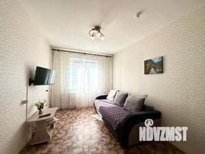 1-к квартира, посуточно, 35м2, 1/1 этаж