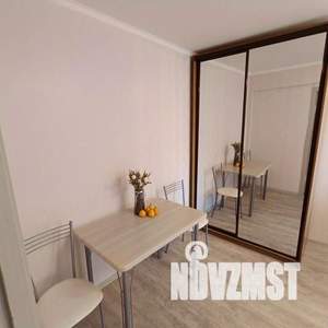 1-к квартира, посуточно, 55м2, 1/1 этаж