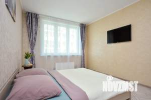 1-к квартира, посуточно, 42м2, 8/27 этаж