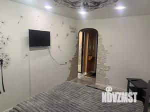 1-к квартира, посуточно, 33м2, 7/10 этаж