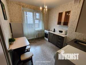 1-к квартира, посуточно, 42м2, 3/15 этаж