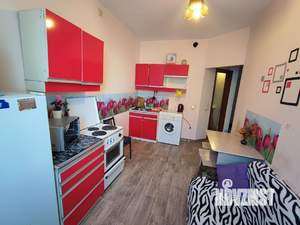 1-к квартира, посуточно, 33м2, 7/16 этаж