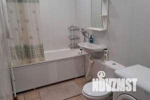 1-к квартира, посуточно, 42м2, 3/10 этаж