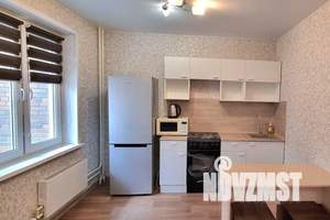 2-к квартира, посуточно, 64м2, 1/15 этаж