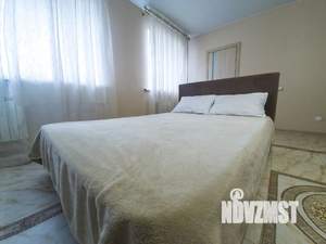 1-к квартира, посуточно, 42м2, 1/5 этаж