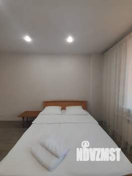 Студия квартира, посуточно, 32м2, 11/17 этаж