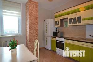 3-к квартира, посуточно, 72м2, 15/20 этаж