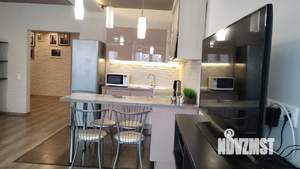 3-к квартира, посуточно, 73м2, 4/10 этаж