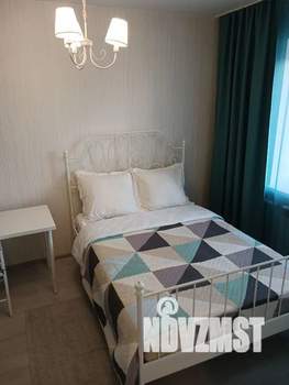 1-к квартира, посуточно, 42м2, 15/16 этаж