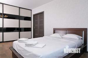 2-к квартира, посуточно, 50м2, 1/1 этаж