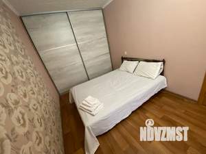 2-к квартира, посуточно, 50м2, 1/5 этаж