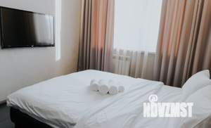 1-к квартира, посуточно, 54м2, 1/1 этаж