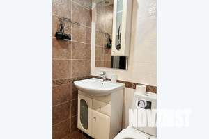 1-к квартира, посуточно, 50м2, 1/10 этаж