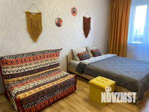 Студия квартира, посуточно, 25м2, 8/10 этаж