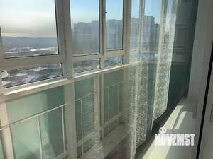 1-к квартира, посуточно, 42м2, 8/10 этаж