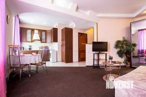 2-к квартира, посуточно, 66м2, 3/4 этаж