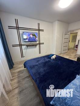 1-к квартира, посуточно, 37м2, 1/1 этаж