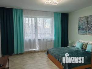 1-к квартира, посуточно, 42м2, 8/10 этаж