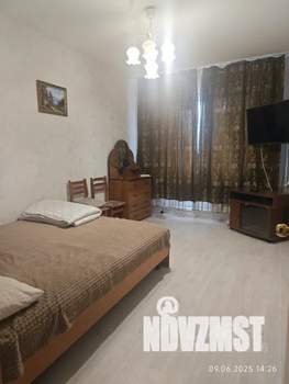 1-к квартира, посуточно, 36м2, 2/9 этаж