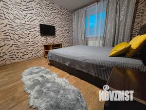 1-к квартира, посуточно, 32м2, 3/6 этаж