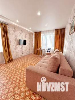 3-к квартира, посуточно, 62м2, 5/12 этаж