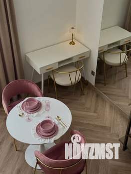 Студия квартира, посуточно, 35м2, 2/9 этаж