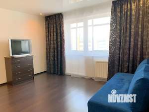 1-к квартира, посуточно, 34м2, 10/10 этаж