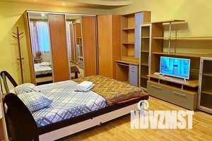 1-к квартира, посуточно, 40м2, 3/5 этаж