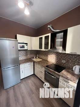 2-к квартира, посуточно, 44м2, 9/21 этаж