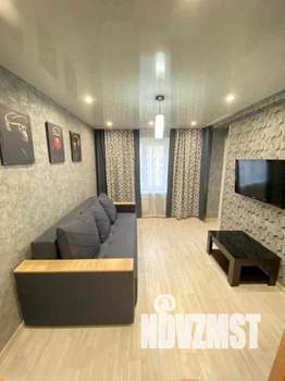 2-к квартира, посуточно, 45м2, 1/1 этаж