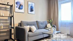 1-к квартира, посуточно, 38м2, 7/25 этаж