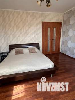 1-к квартира, посуточно, 47м2, 9/10 этаж