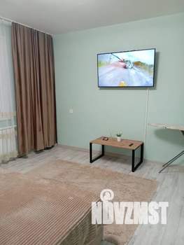 1-к квартира, посуточно, 42м2, 8/10 этаж