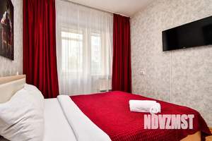 1-к квартира, посуточно, 37м2, 2/10 этаж