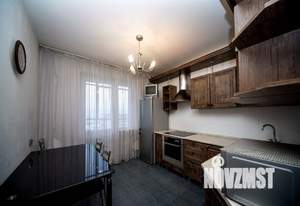 2-к квартира, посуточно, 75м2, 1/1 этаж