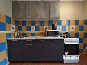 1-к квартира, посуточно, 42м2, 4/10 этаж