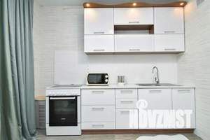 1-к квартира, посуточно, 44м2, 9/25 этаж