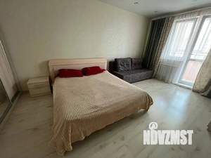 1-к квартира, посуточно, 45м2, 1/1 этаж