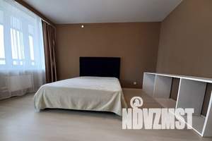 1-к квартира, посуточно, 35м2, 4/24 этаж