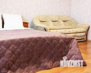 1-к квартира, посуточно, 40м2, 13/16 этаж